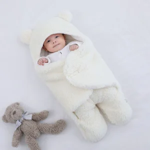 Sacco Nanna Invernale in pile orsetto per neonato – con cappuccio e orecchiette